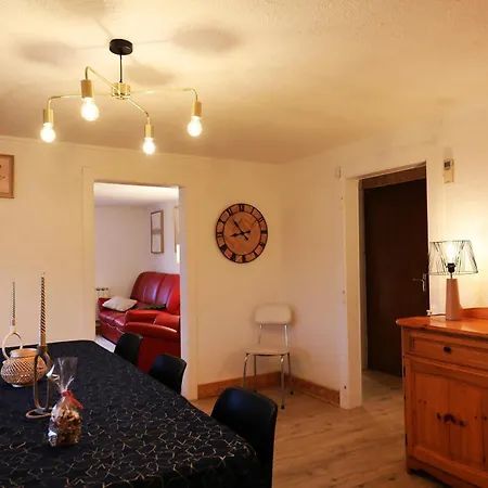 La Maisonnee Heureuse - Vue Montagne Vakantiehuis *